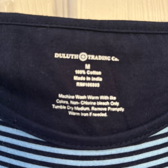 Duluth Trading Co blue striped long sleeve shirt - Picture 4 of 5